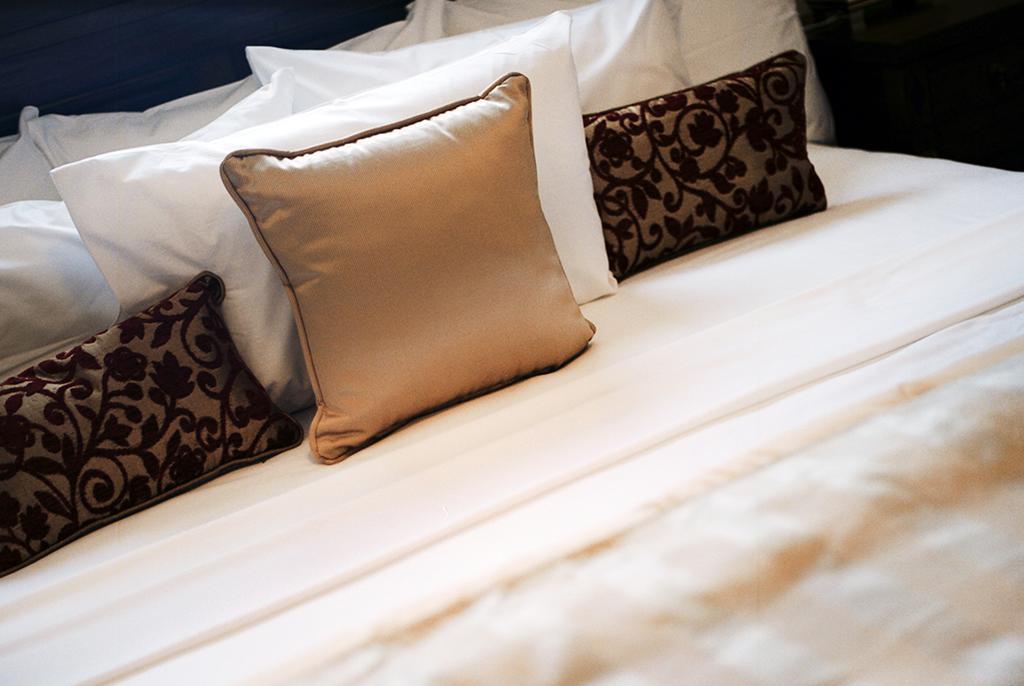Redearth Boutique Hotel Mount Isa Værelse billede